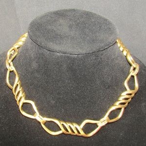 Vintage Monet open link gold tone choker